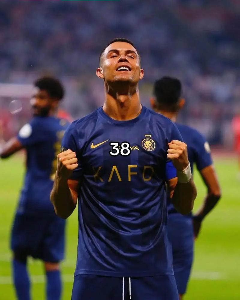 赫罗纳主帅：皇马是西甲最好的球队，布林德、勒马尔不会出战（赫罗纳主帅称皇马为西甲最强，布林德与勒马尔确定缺阵）